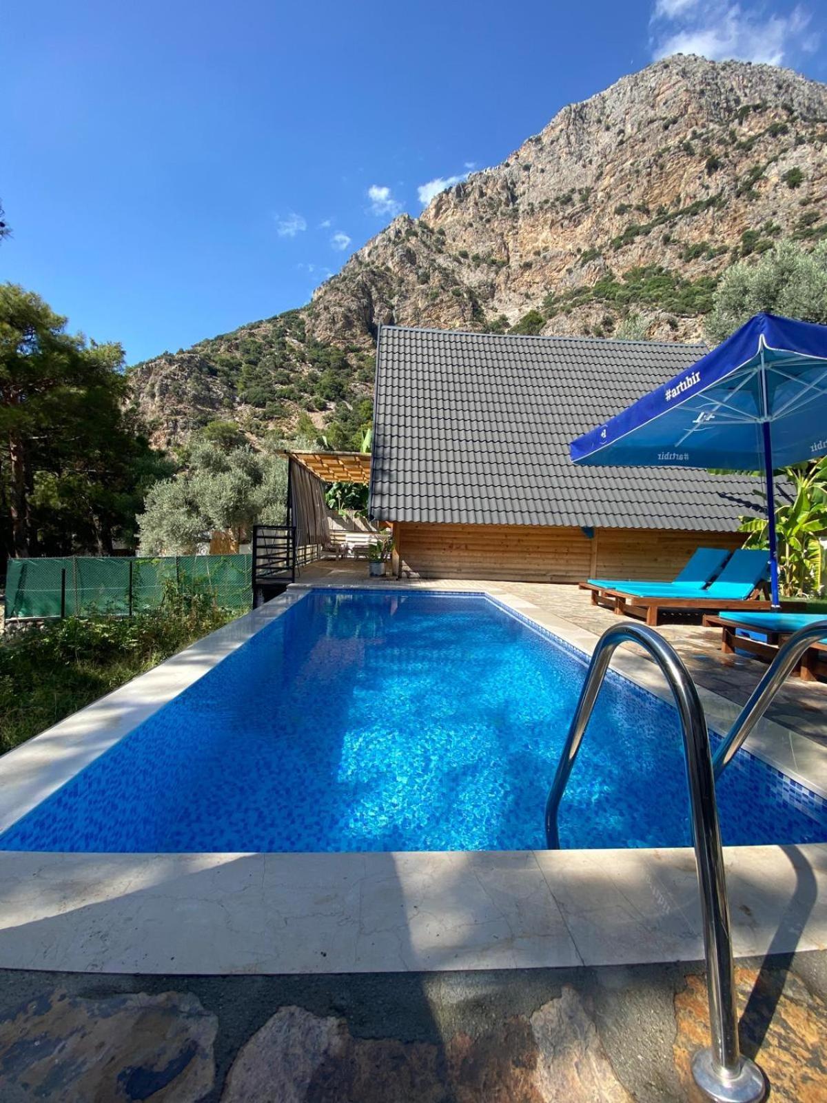 Kidrak Otel Montenegro-1 ฟารัลยา ภายนอก รูปภาพ