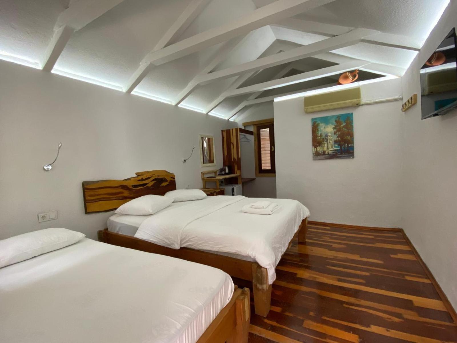 Kidrak Otel Montenegro-1 ฟารัลยา ภายนอก รูปภาพ